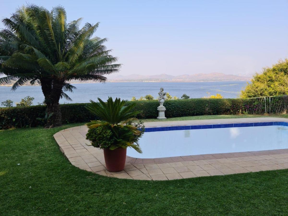 Kosmos View Luxury Apartments Hartbeespoort Eksteriør bilde