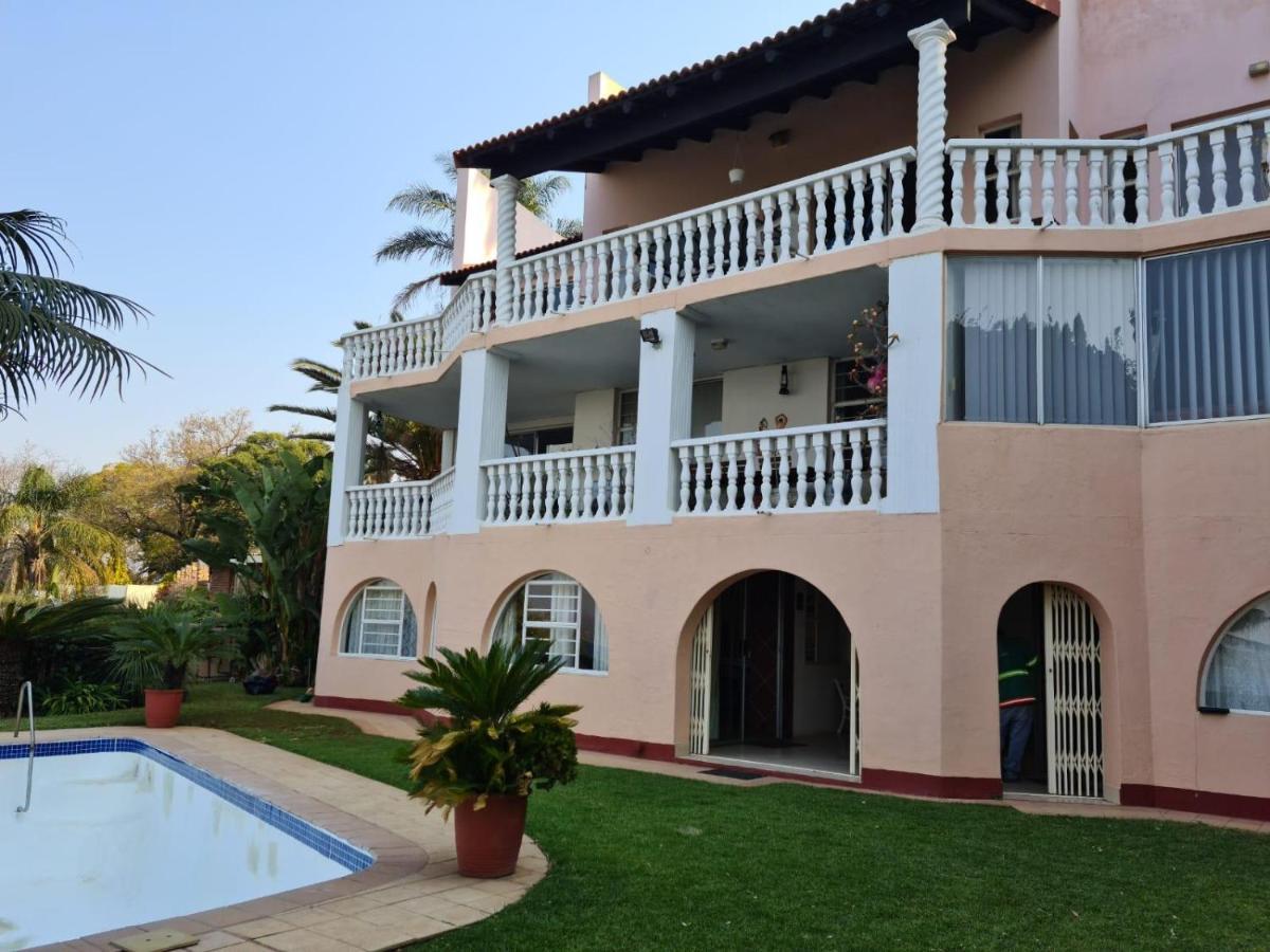 Kosmos View Luxury Apartments Hartbeespoort Eksteriør bilde